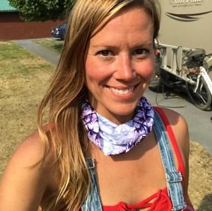 Meet your Posher, Stephanie